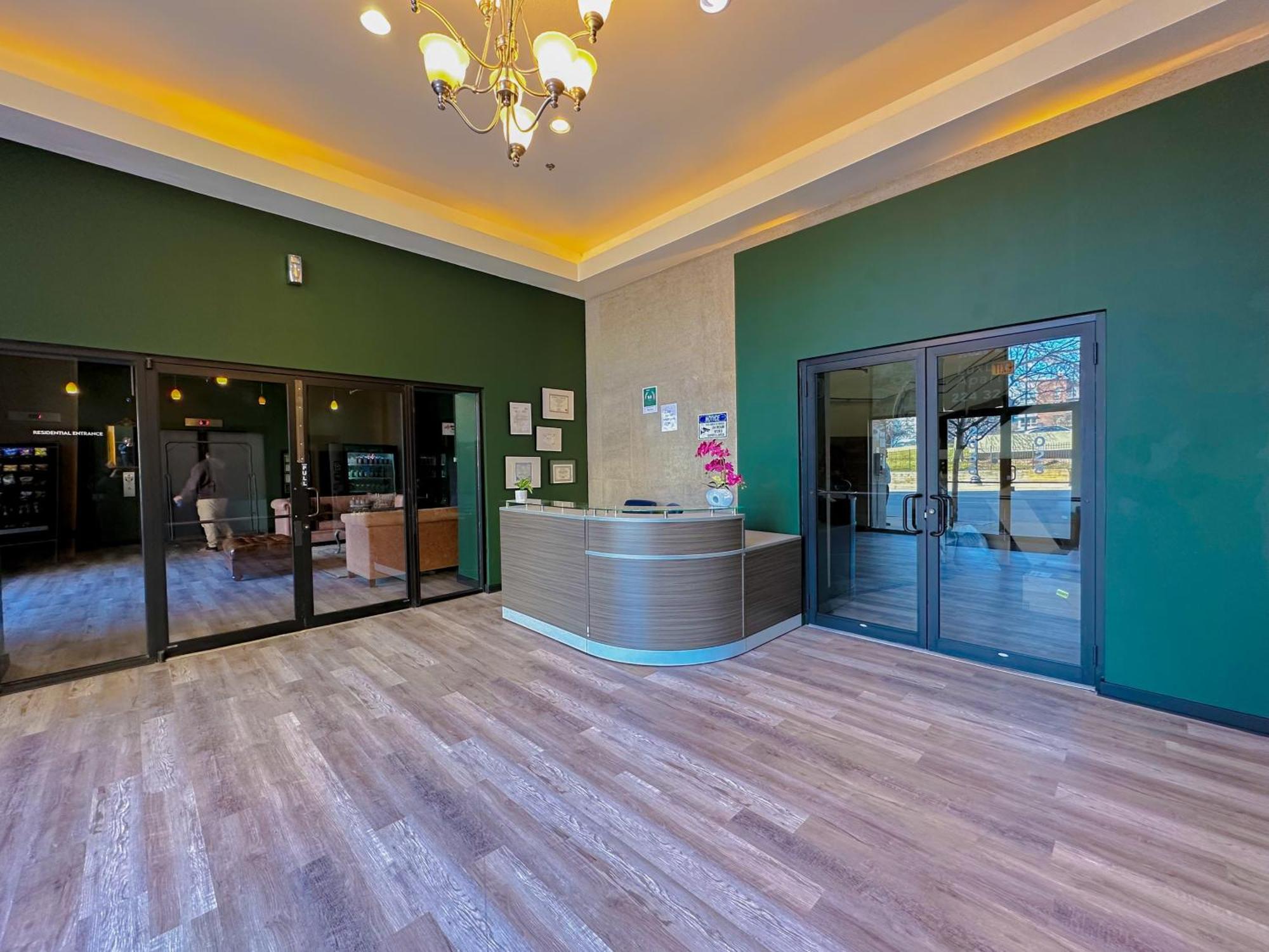 Mccormick Place 3Br Luxury Penthouse Duplex With Personal Rooftop And Optional Parking For 8 Guests In Chicago South Loop Eksteriør bilde